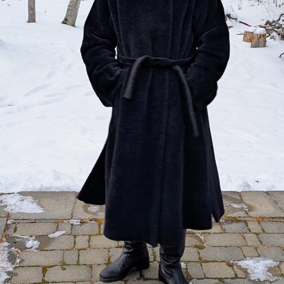 Max Mara Alpaca Wool Winter Coat – Made in Italy – Classic Long Fit – Size 12 - Picture 3 of 8